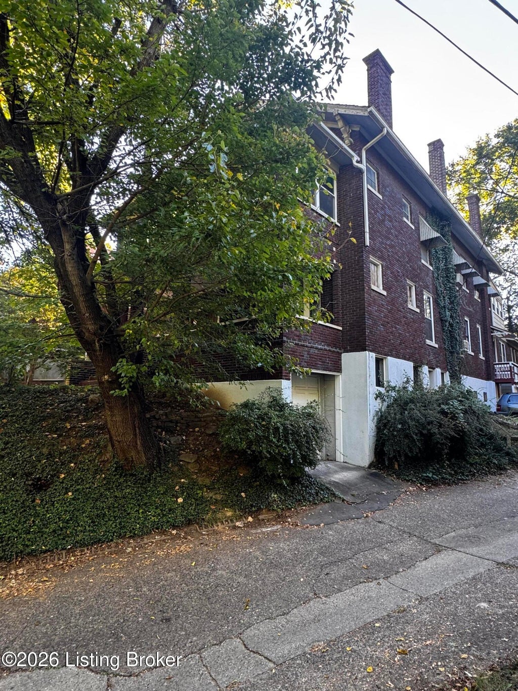 Photo of 2116 Baringer Ave, Louisville, KY 40204 (MLS # 1731149)