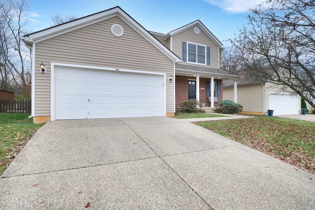 Photo of 7945 Nature Way, Louisville, KY 40218 (MLS # 1705123)