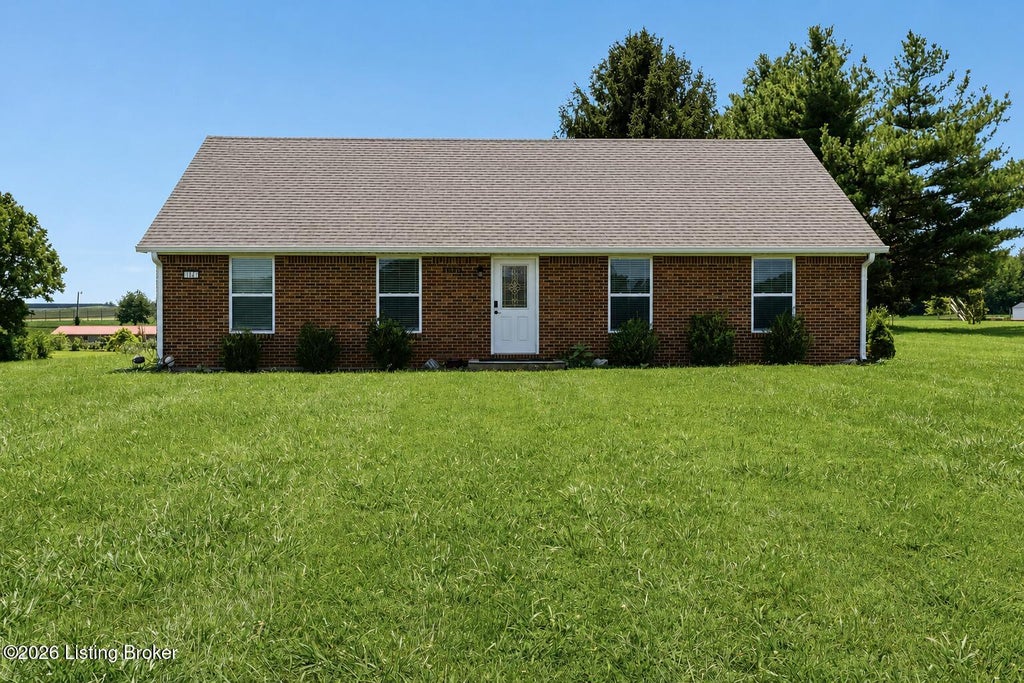 Photo of 1604 Saint John Rd, Elizabethtown, KY 42701 (MLS # 1727614)