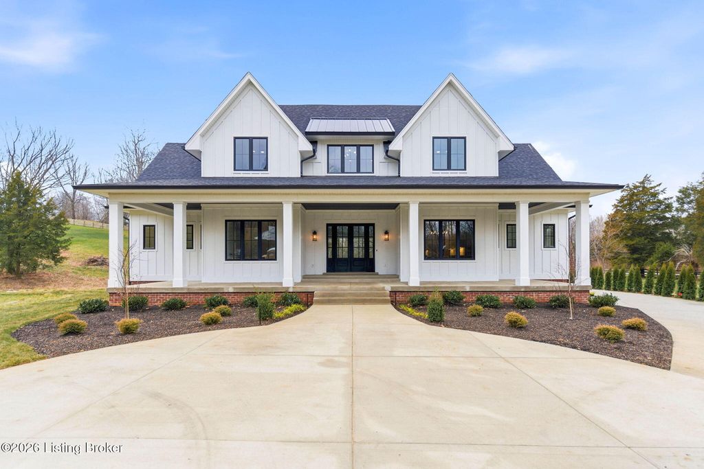 Photo of 3973 Hidden Falls Dr, Prospect, KY 40059 (MLS # 1698886)