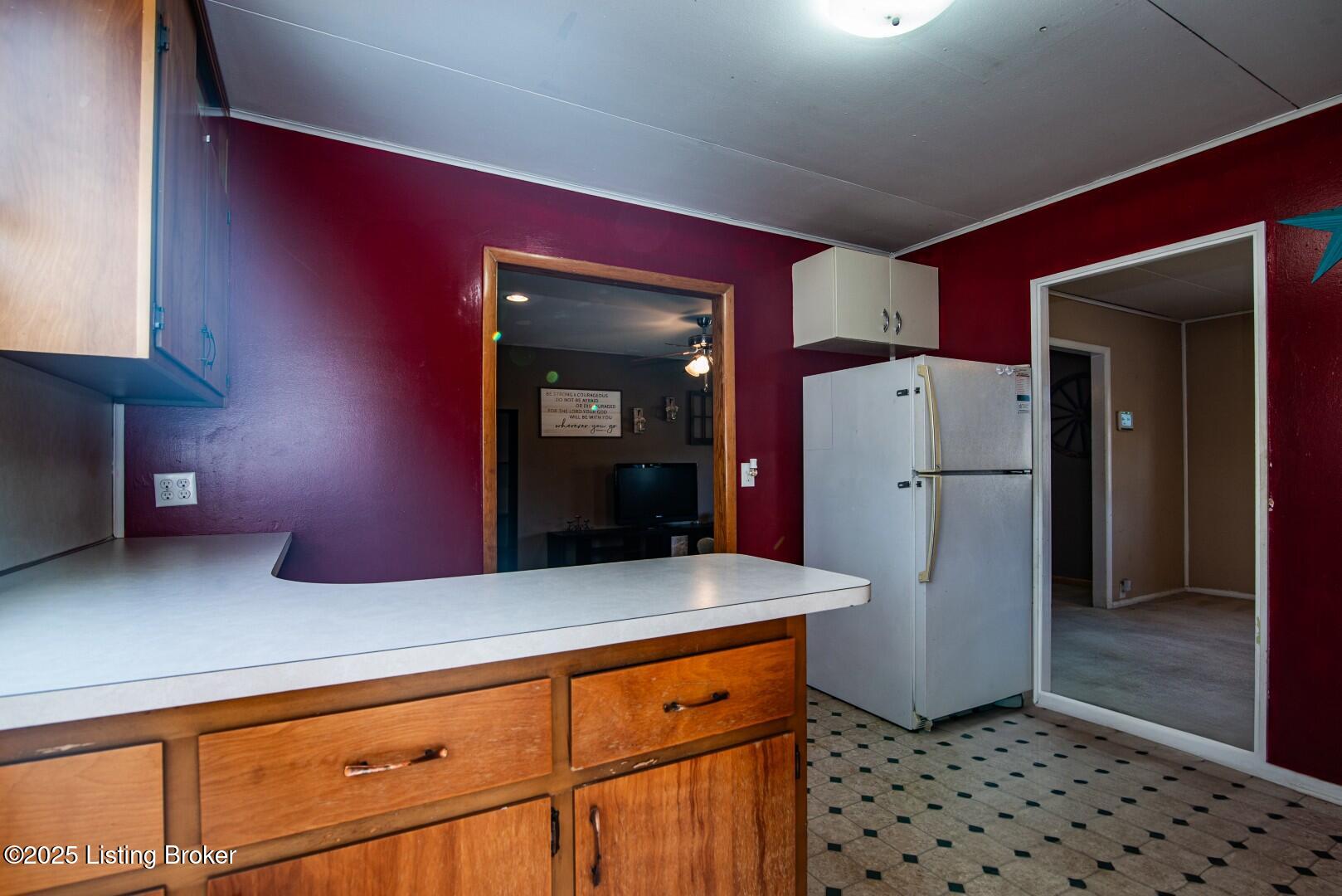 138 Lakeview Dr, Brandenburg, Kentucky image 29