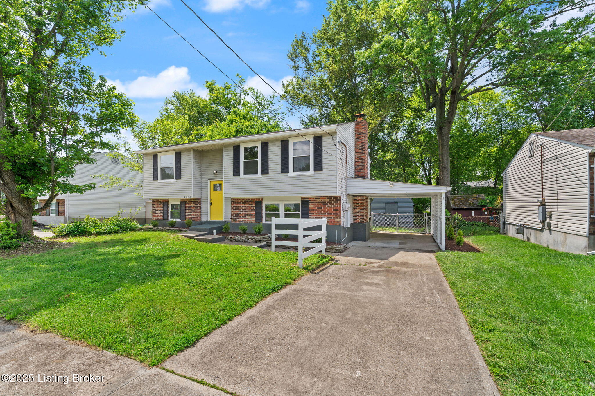 4510 N Cody Ln, Louisville, Pennsylvania image 2