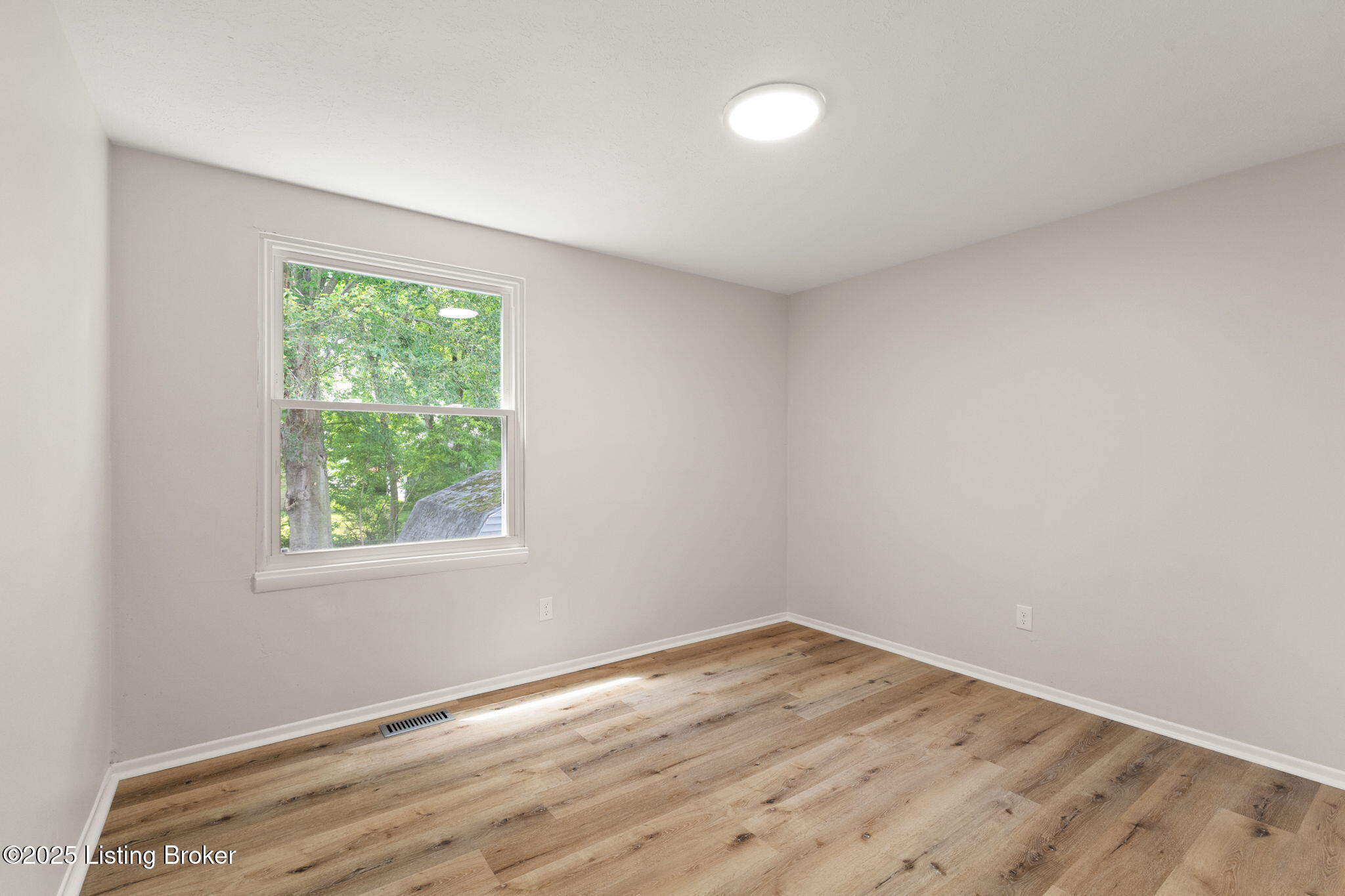 4510 N Cody Ln, Louisville, Pennsylvania image 32
