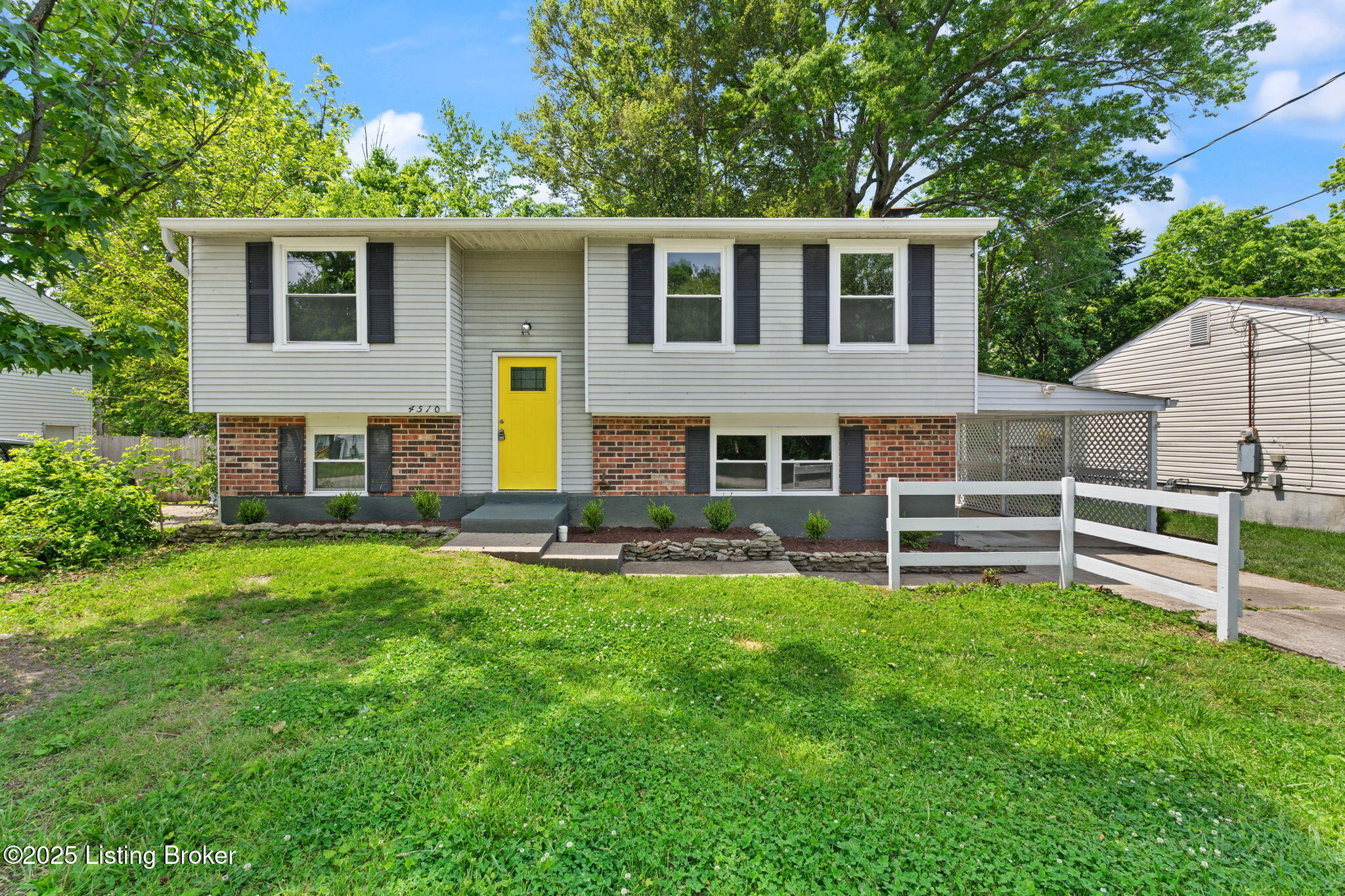 4510 N Cody Ln, Louisville, Pennsylvania image 1