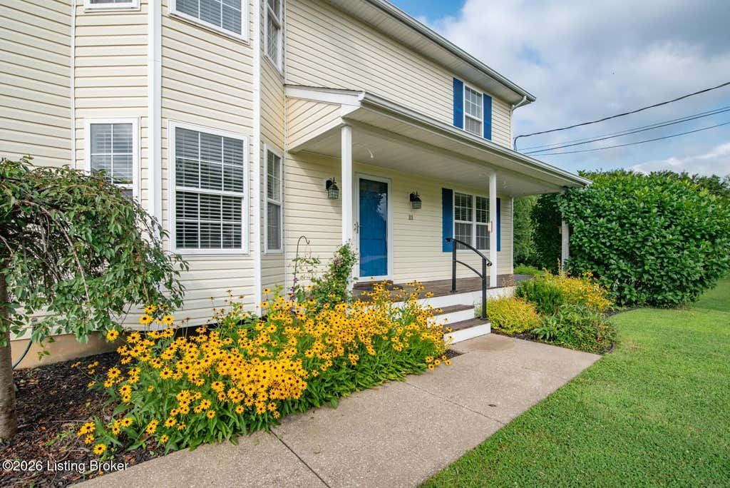 Photo of 111 Brendenwood Ct, Elizabethtown, KY 42701 (MLS # 1724876)