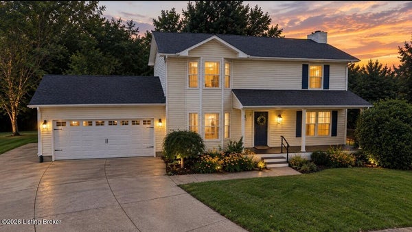 111 BRENDENWOOD CT, ELIZABETHTOWN, KY 42701 - Image 809b2eae54efa5f138e31d7e39a09f42/2246106413