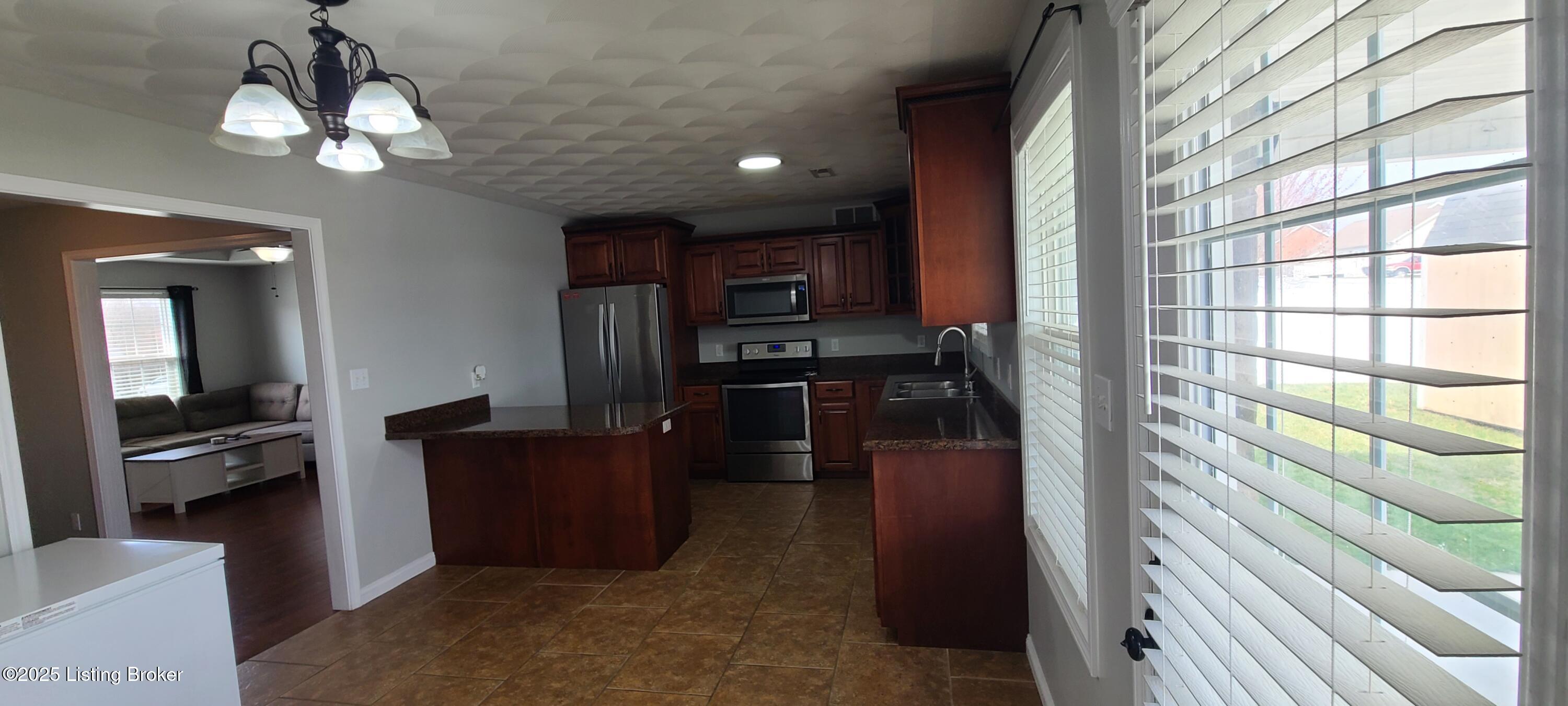 101 Linden Ave, Bardstown, Kentucky image 5