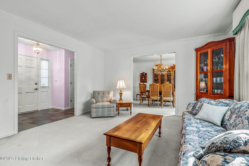 Photo of 7604 Briarwood Dr, Crestwood, KY 40014 (MLS # 1702858)