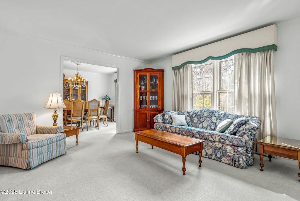 Photo of 7604 Briarwood Dr, Crestwood, KY 40014 (MLS # 1702858)