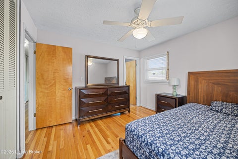 Tiny photo for 6804 Orange Blossom Rd, Louisville, KY 40219 (MLS # 1728999)