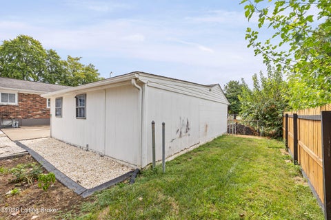 Tiny photo for 6804 Orange Blossom Rd, Louisville, KY 40219 (MLS # 1728999)