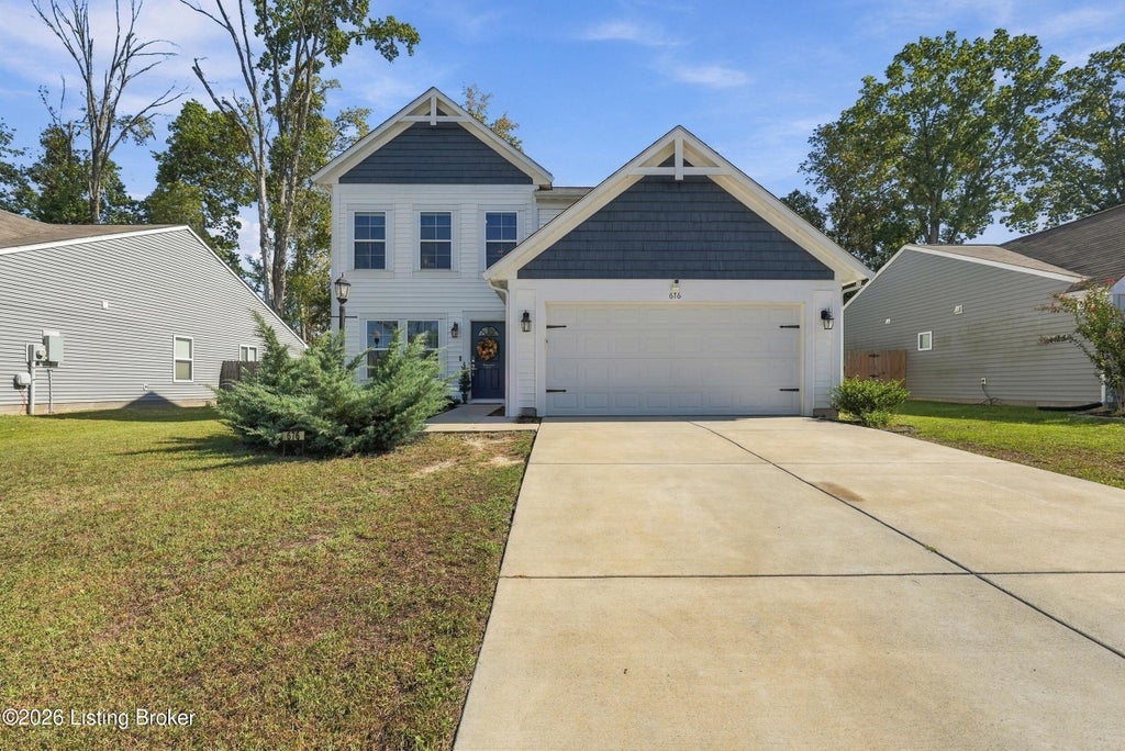 Photo of 676 Mallard Lake Blvd, Shepherdsville, KY 40165 (MLS # 1731391)