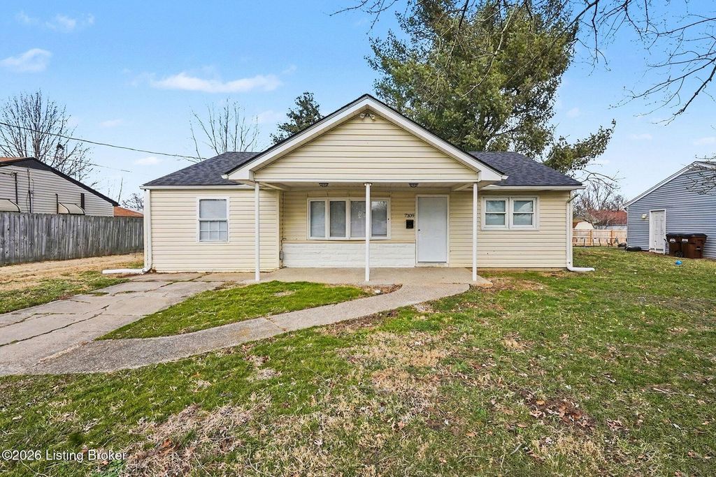 Photo of 7309 Rainbow Dr, Louisville, KY 40272 (MLS # 1707626)