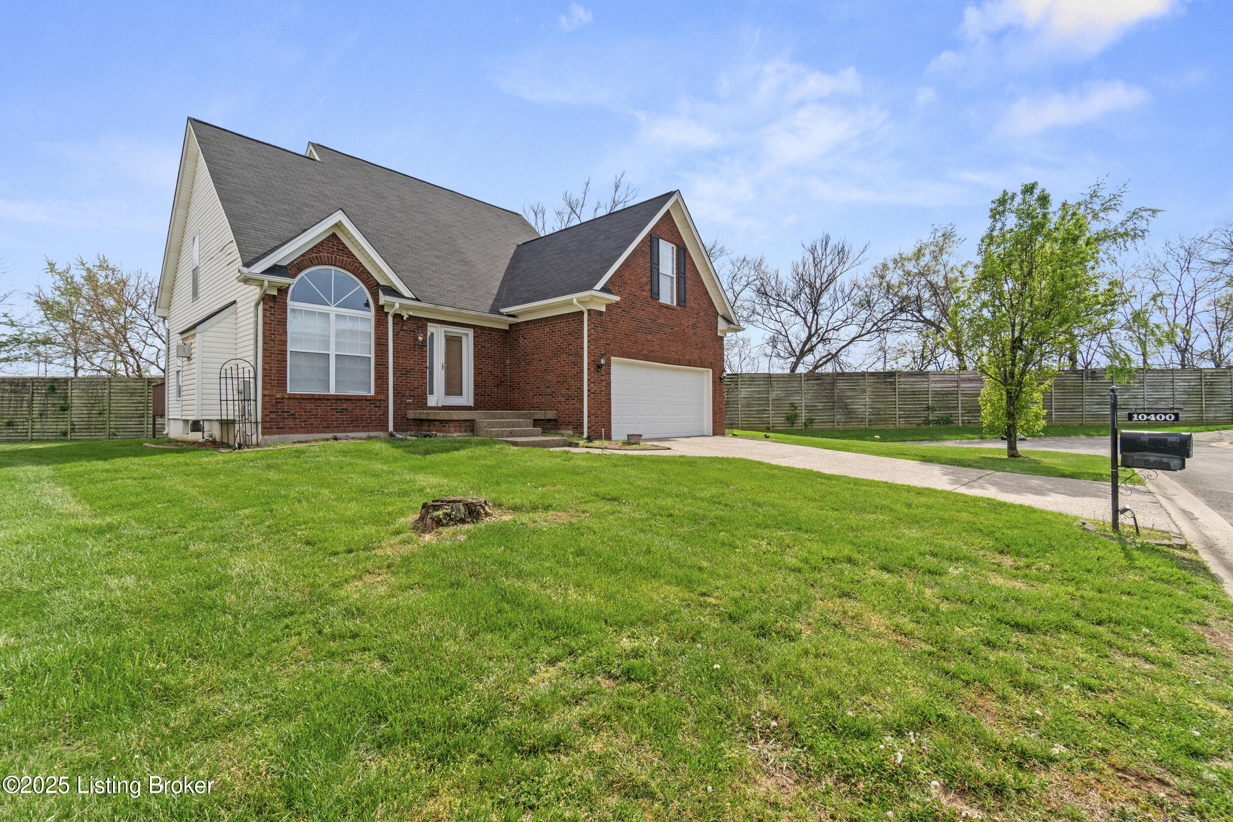 10400 Leddenton Way, Louisville, Pennsylvania image 9
