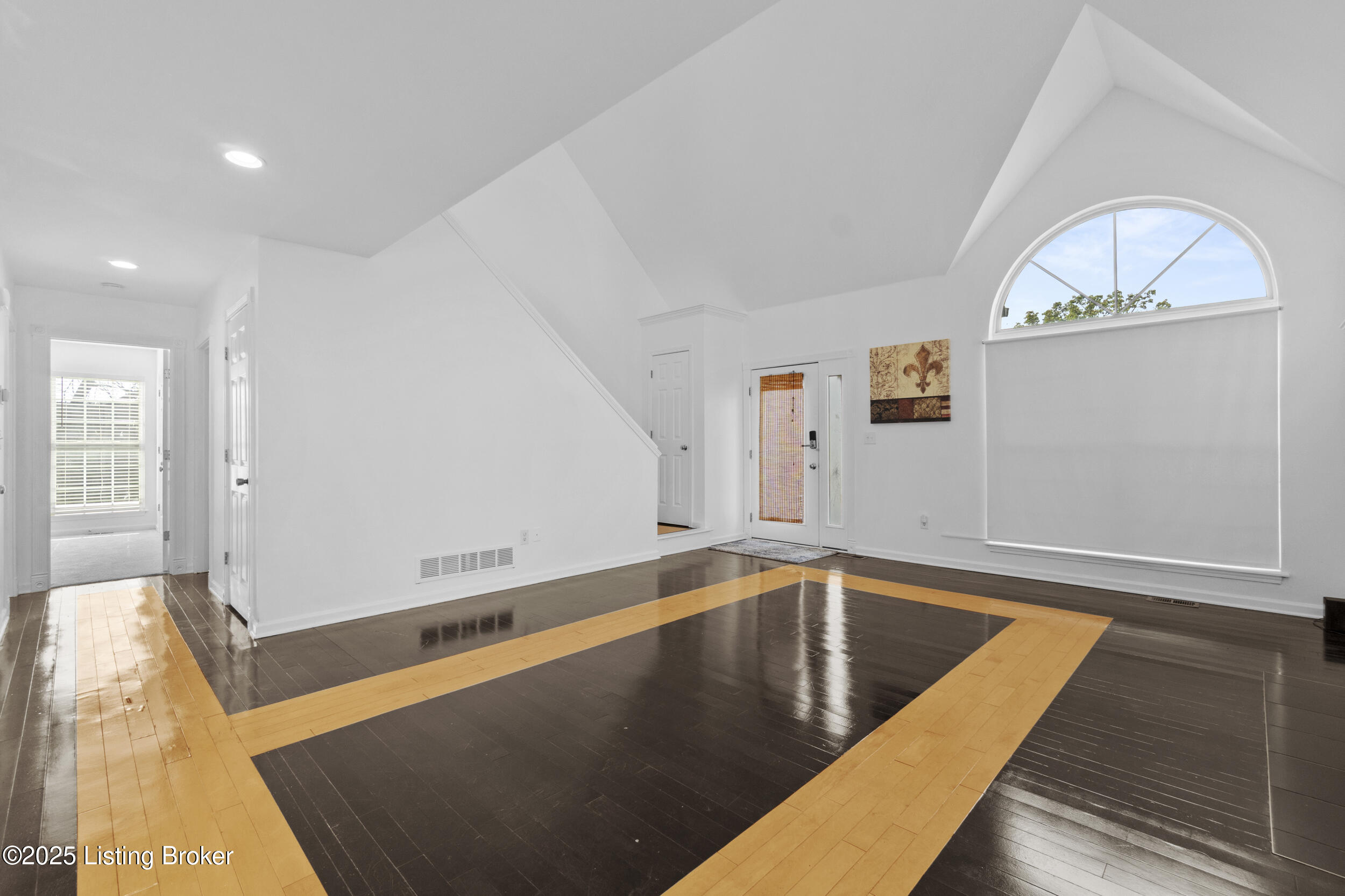10400 Leddenton Way, Louisville, Pennsylvania image 27