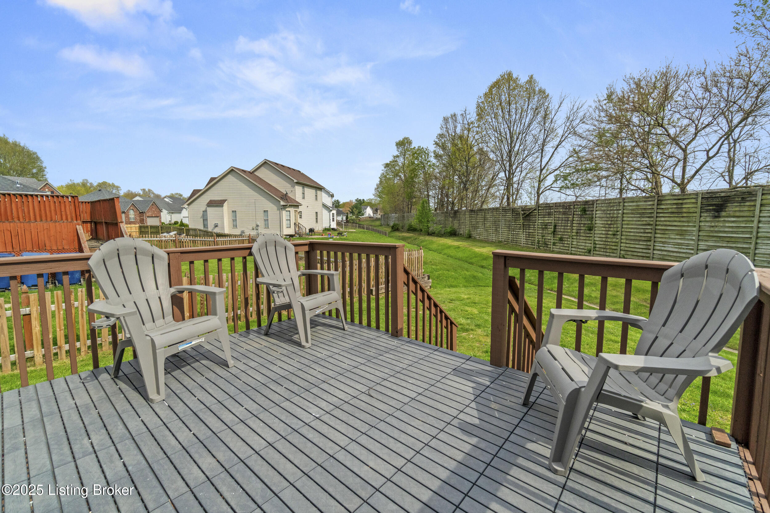 10400 Leddenton Way, Louisville, Pennsylvania image 10