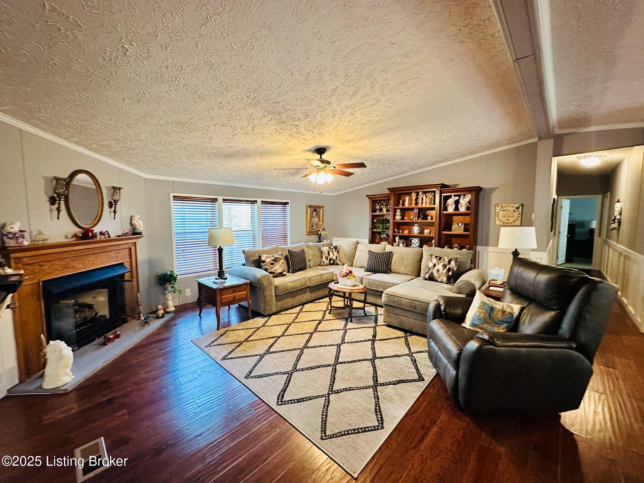 588 Sleepy Hollow Cir, Clarkson, Kentucky image 16