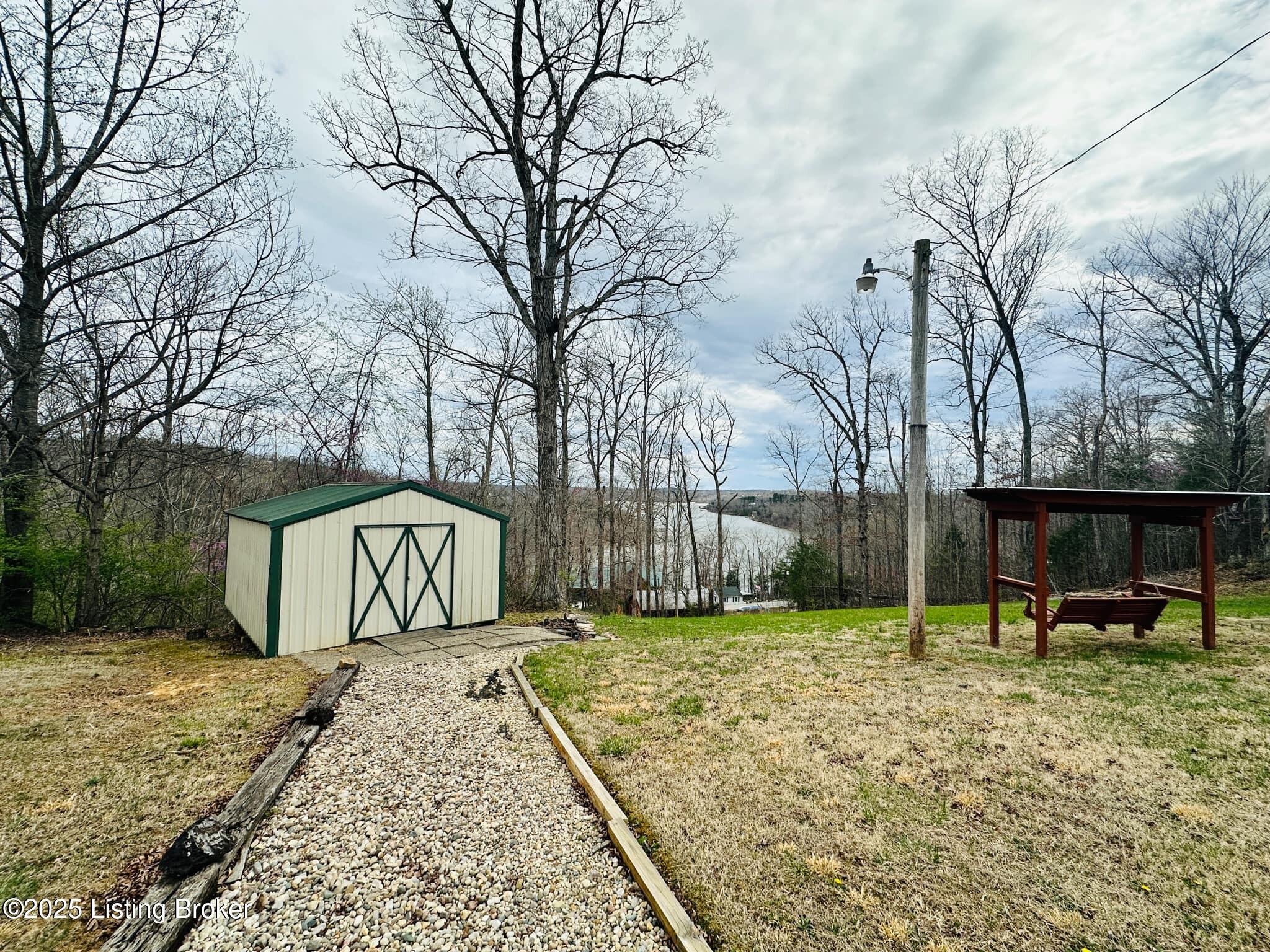 588 Sleepy Hollow Cir, Clarkson, Kentucky image 11