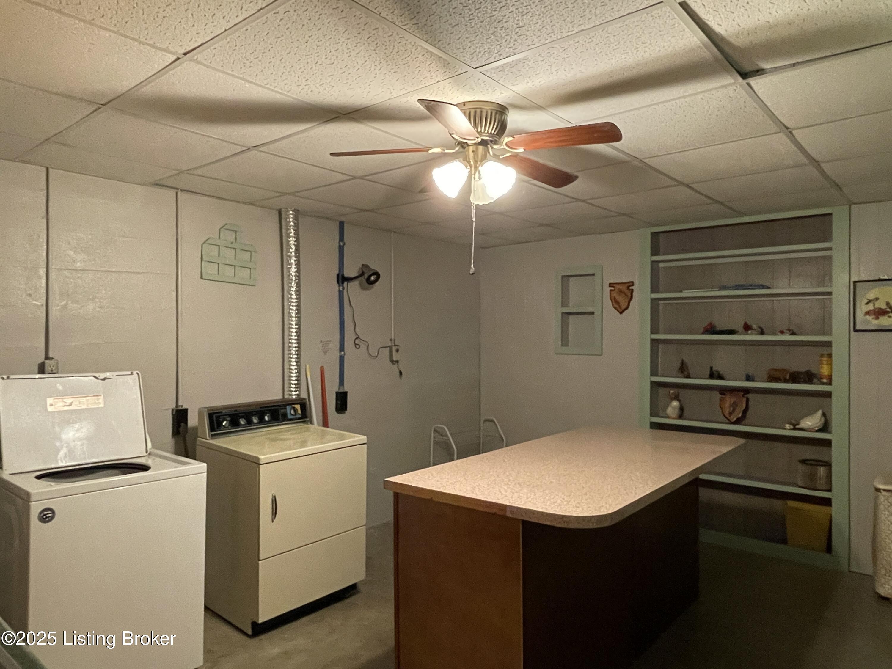 300 Routt Rd, Louisville, Kentucky image 38