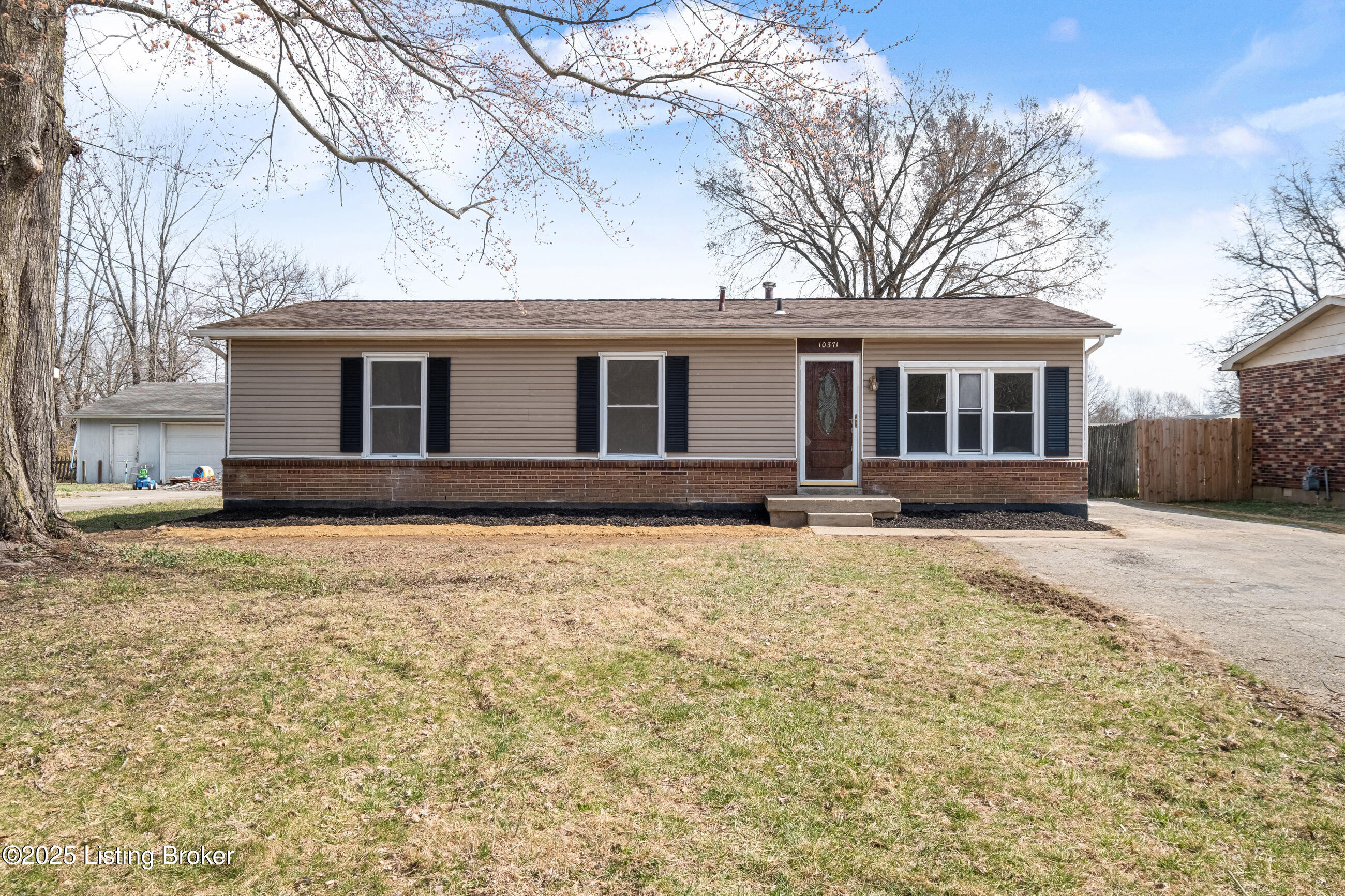 10371 Lower River Rd, Louisville, Kentucky image 1