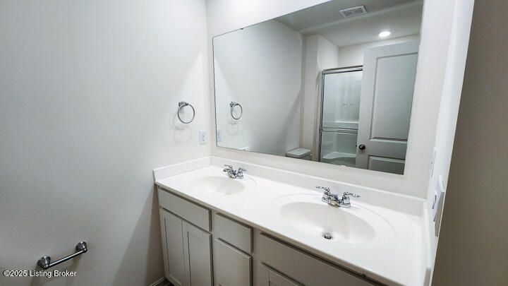 11032 Pheasant Hill Cir, Louisville, Kentucky image 8