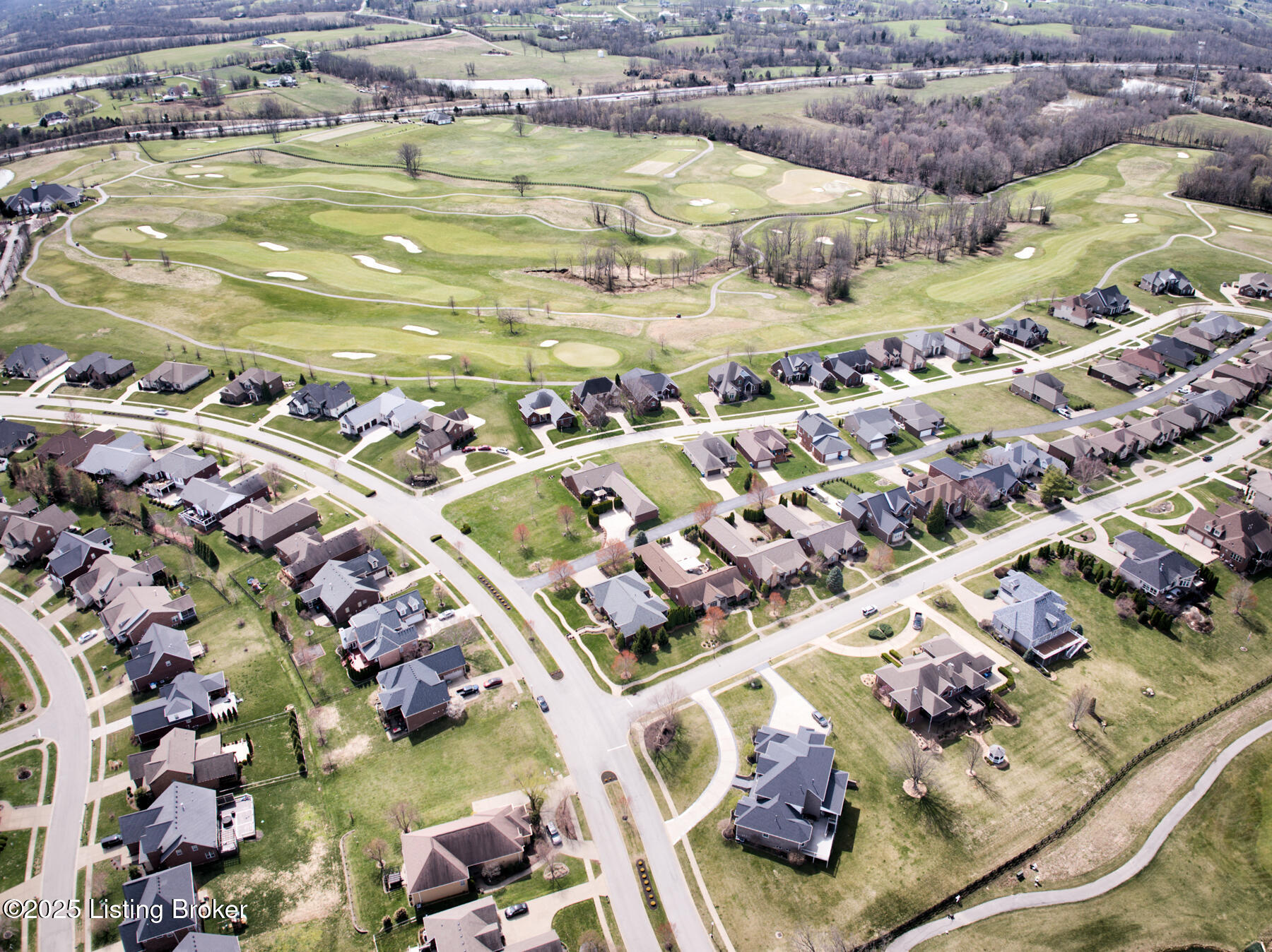 1004 Champions Cir, Simpsonville, Kentucky image 43