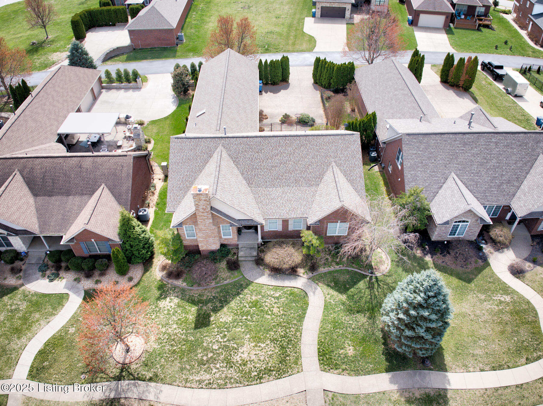 1004 Champions Cir, Simpsonville, Kentucky image 41
