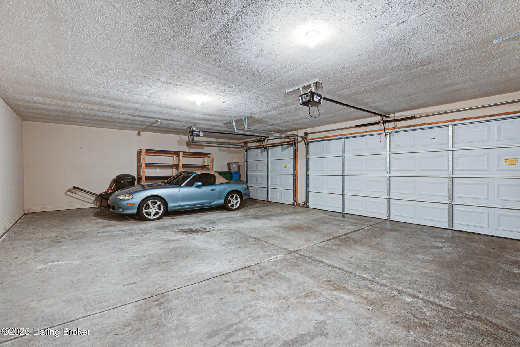 1004 Champions Cir, Simpsonville, Kentucky image 28