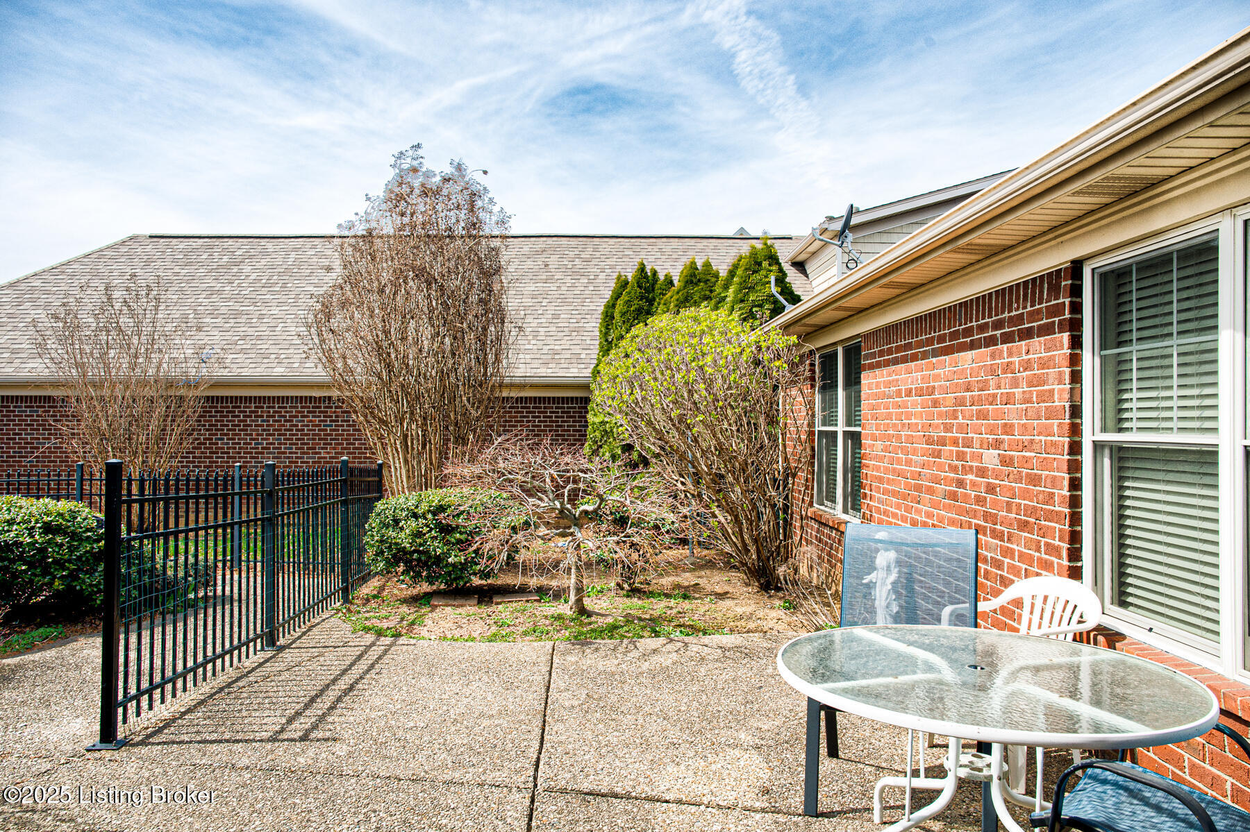 1004 Champions Cir, Simpsonville, Kentucky image 38
