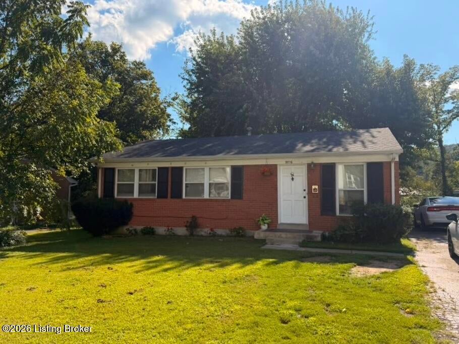 Photo of 9716 Titan Dr, Louisville, KY 40229 (MLS # 1727125)