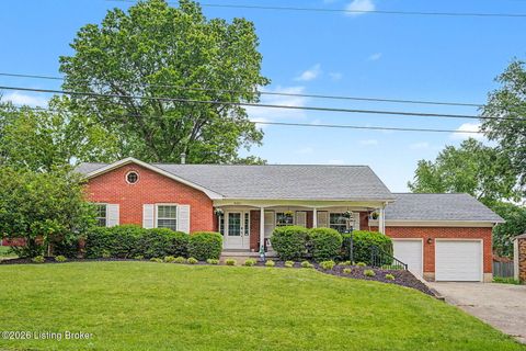 Photo of 4001 Kirby Ln, Louisville, KY 40299 (MLS # 1715998)