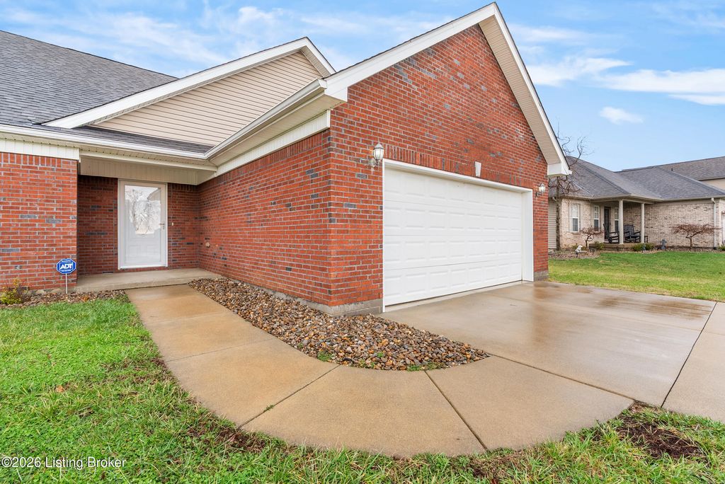 Photo of 248 Eagle Feather St, Mt Washington, KY 40047 (MLS # 1710567)