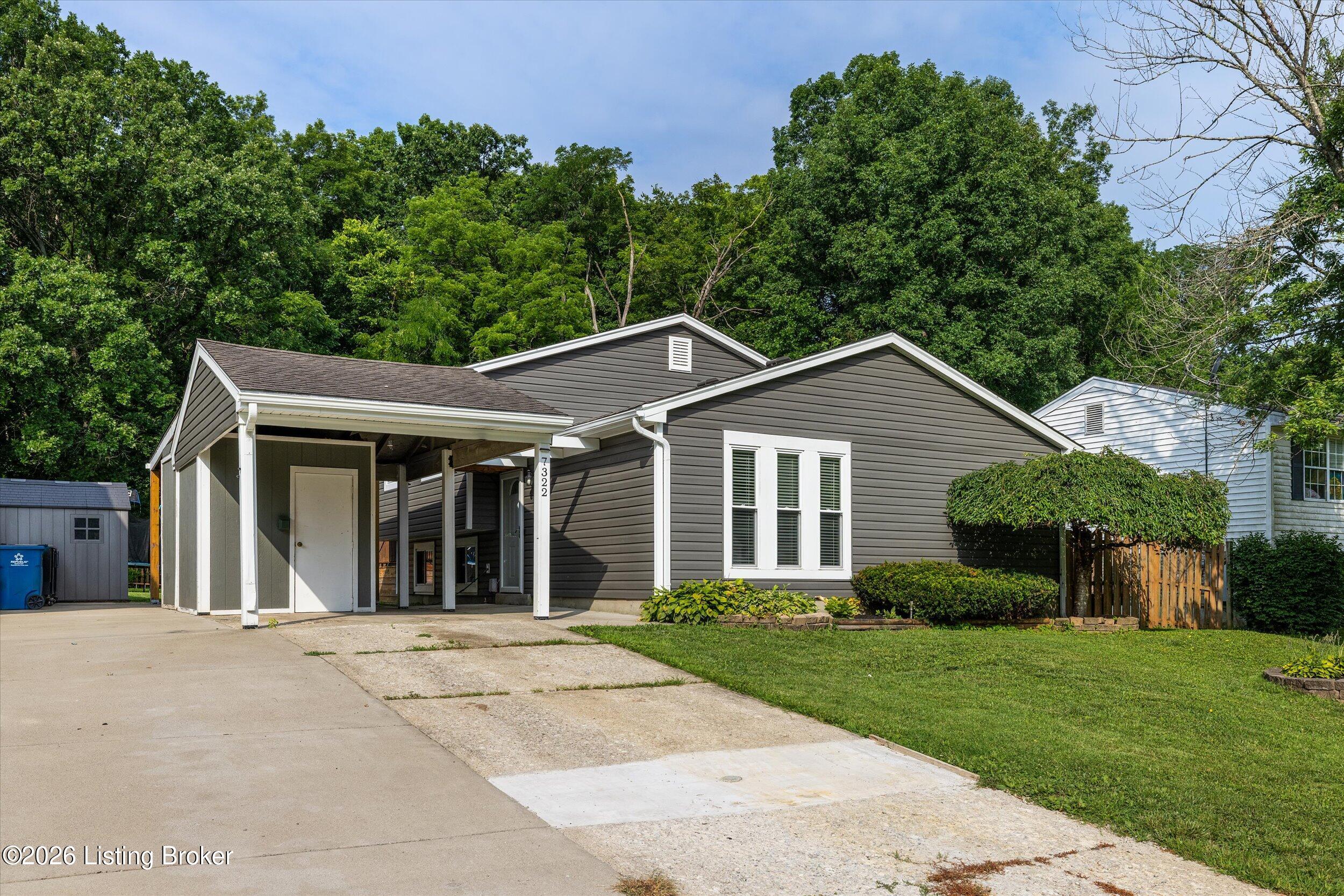 Photo 1 of 34 — 7322 Sideoats Dr, Crestwood, KY 40014