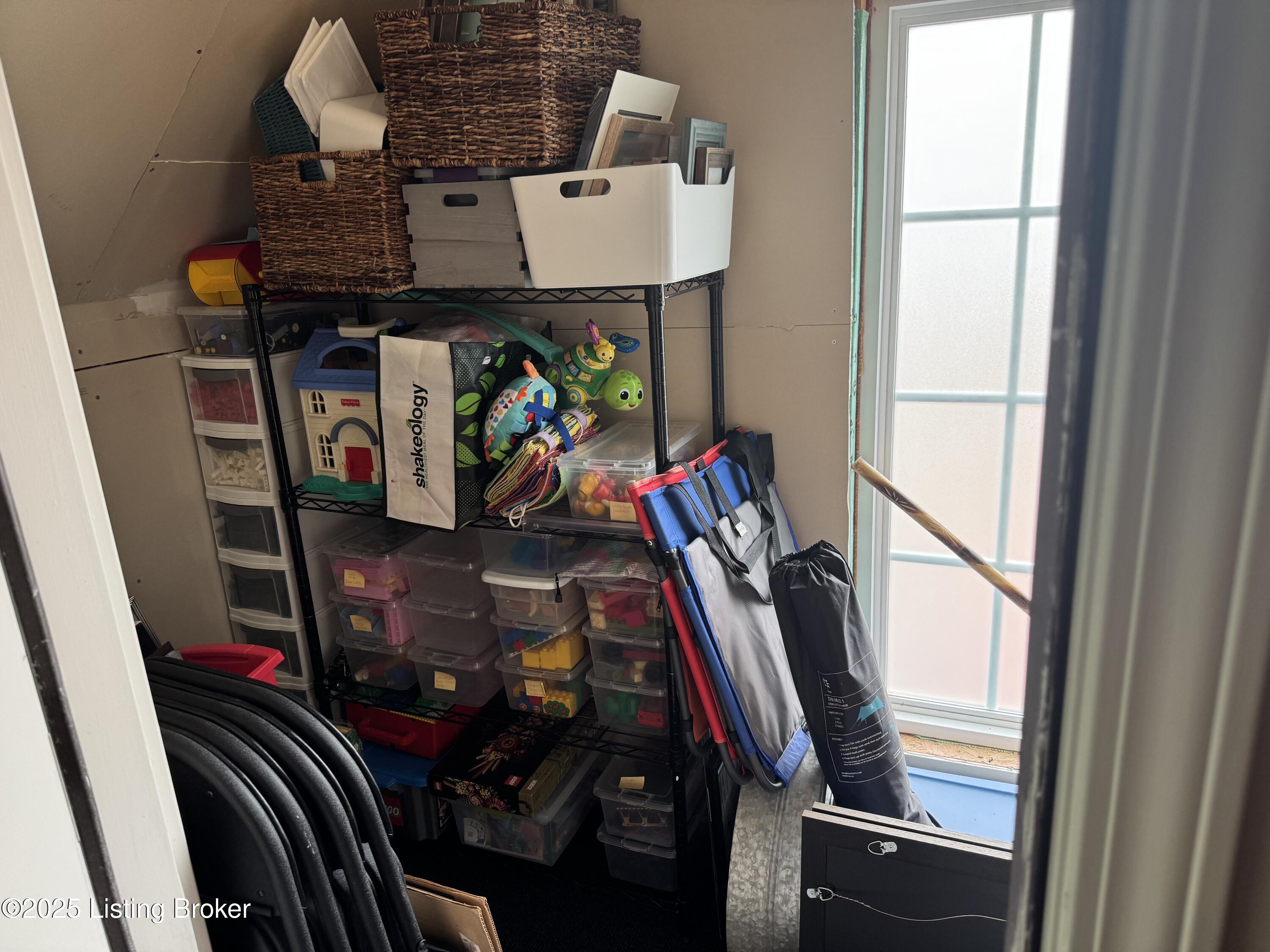 1906 Carabiner Way, Louisville, Pennsylvania image 30