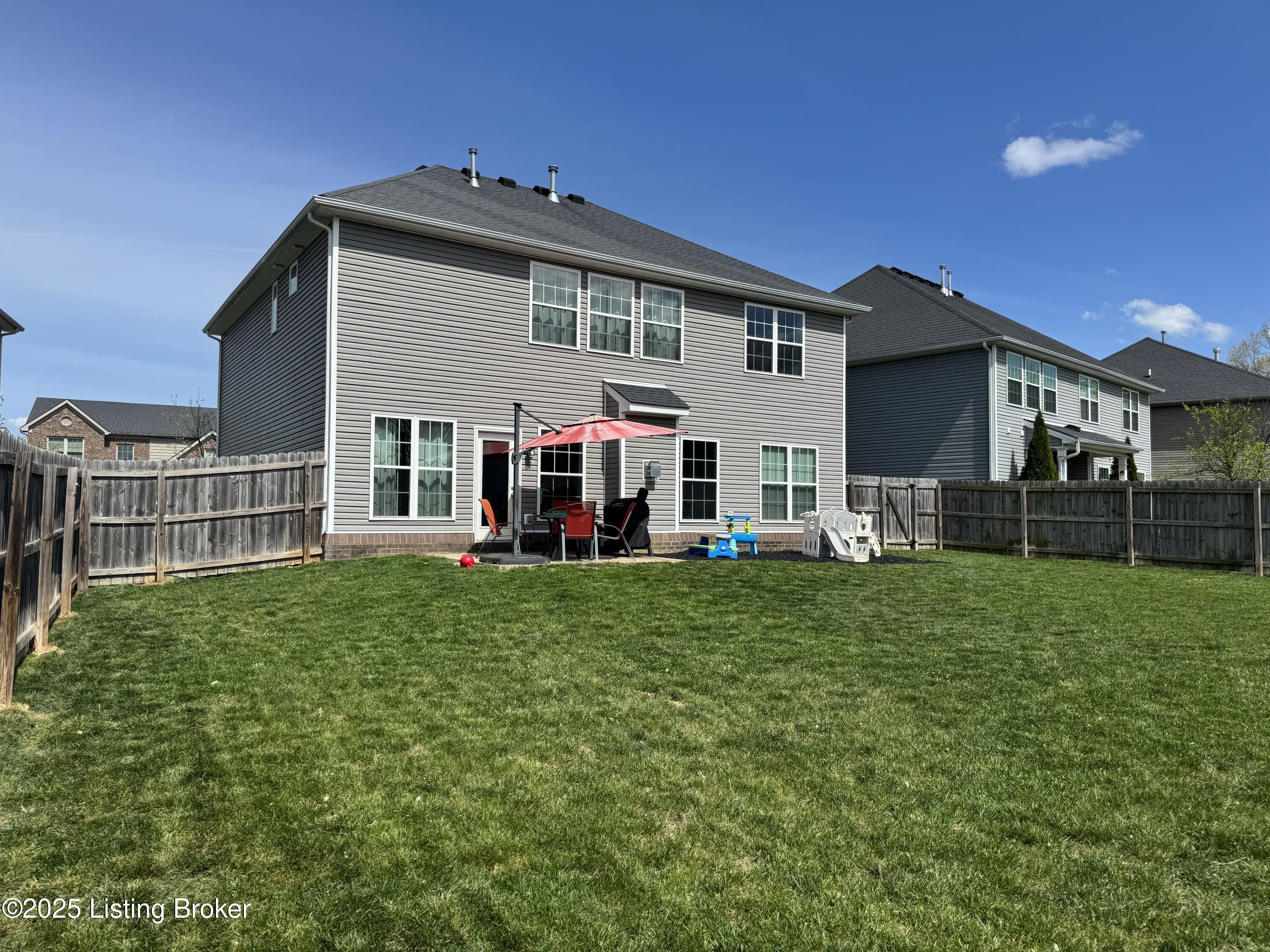 1906 Carabiner Way, Louisville, Pennsylvania image 3