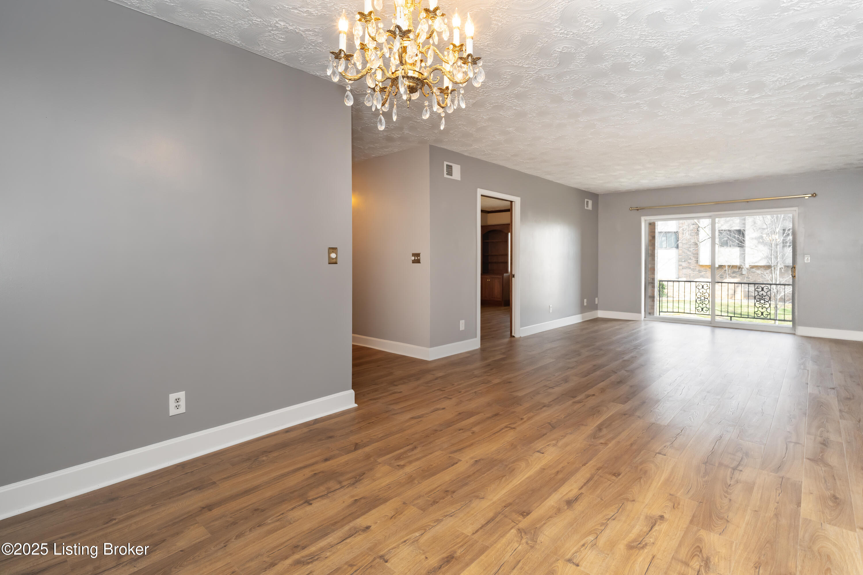 5800 Coach Gate Wynde #295 B, Louisville, Kentucky image 4