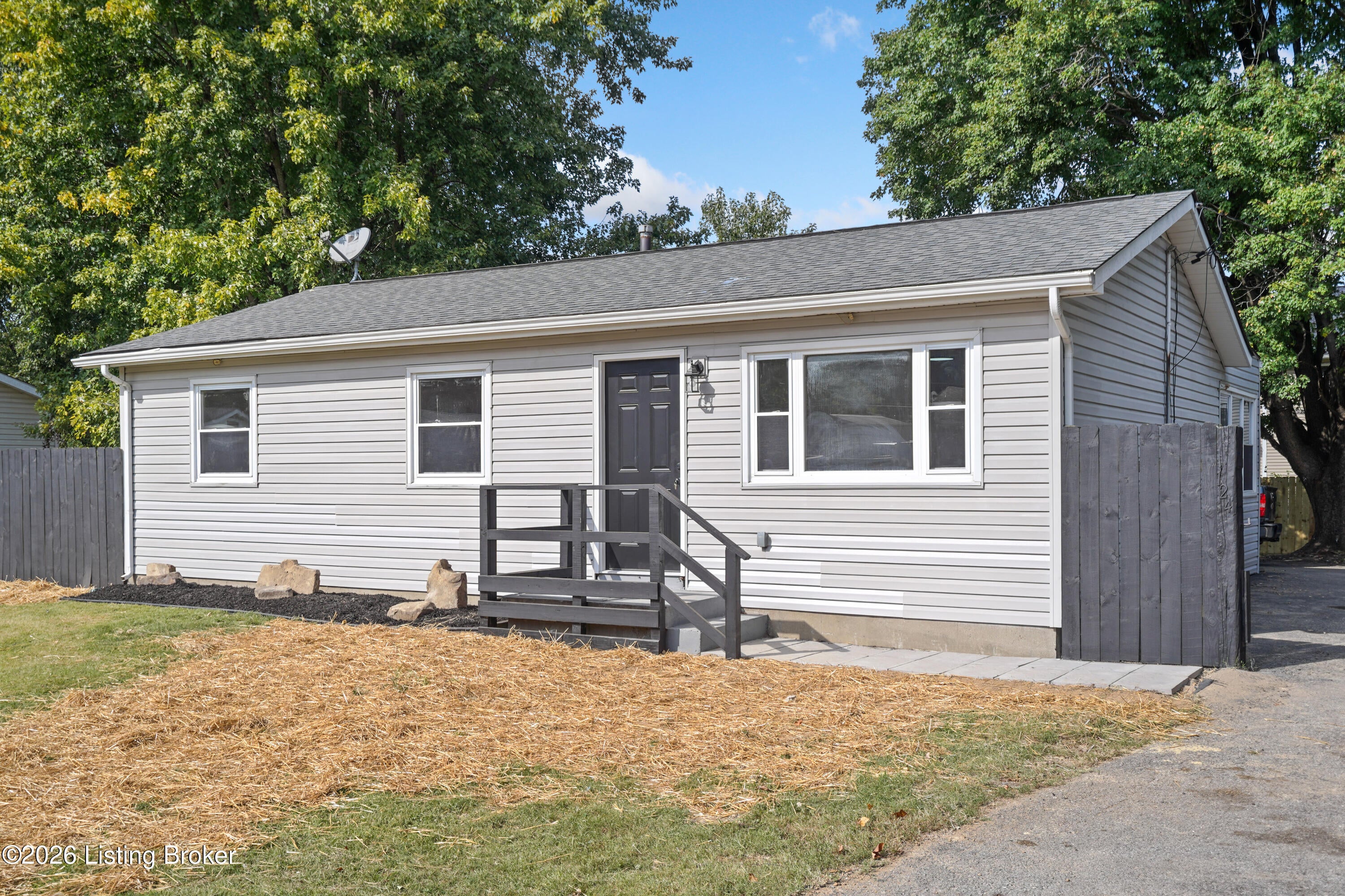 124 Melody Ln