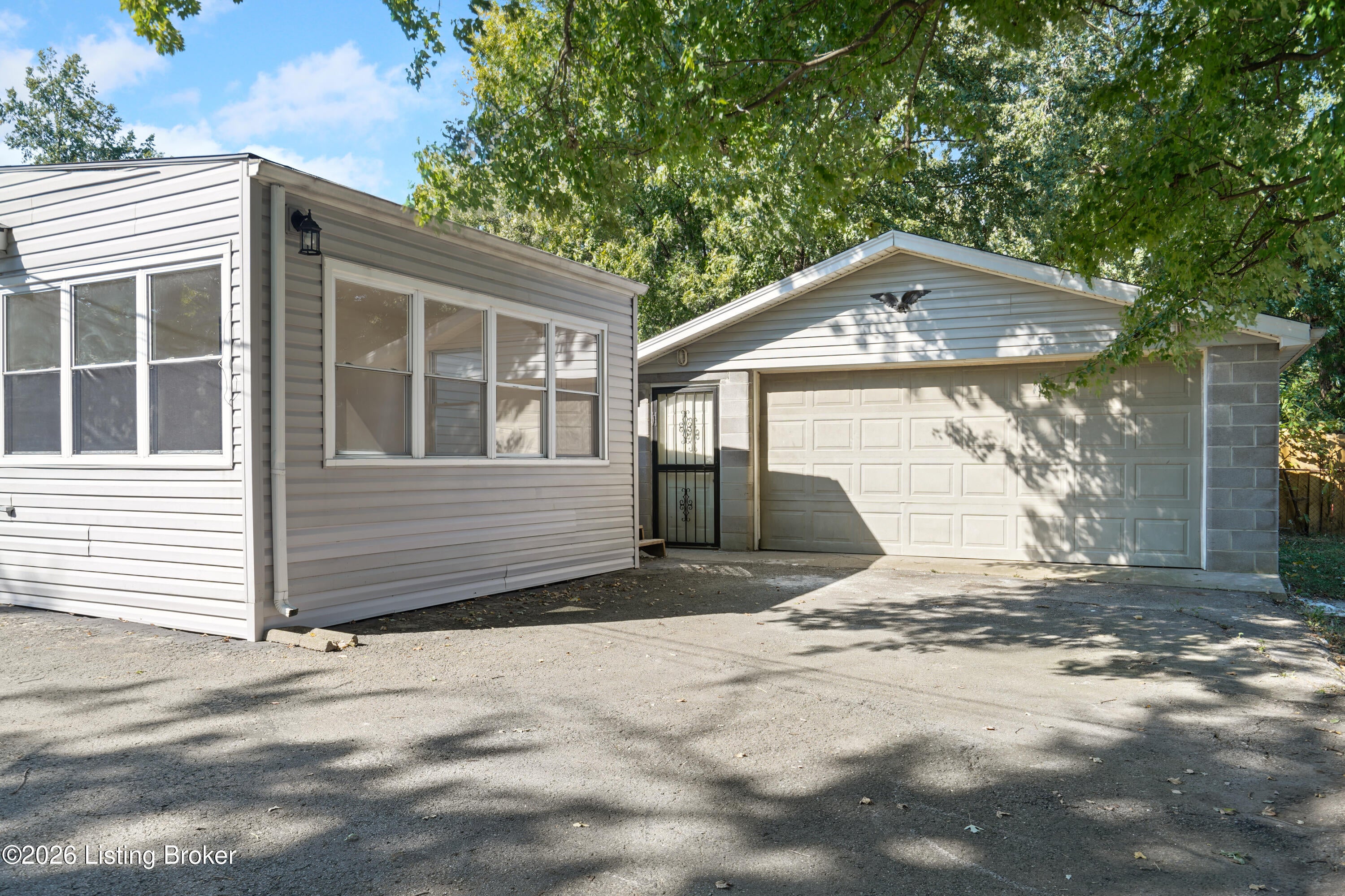 124 Melody Ln