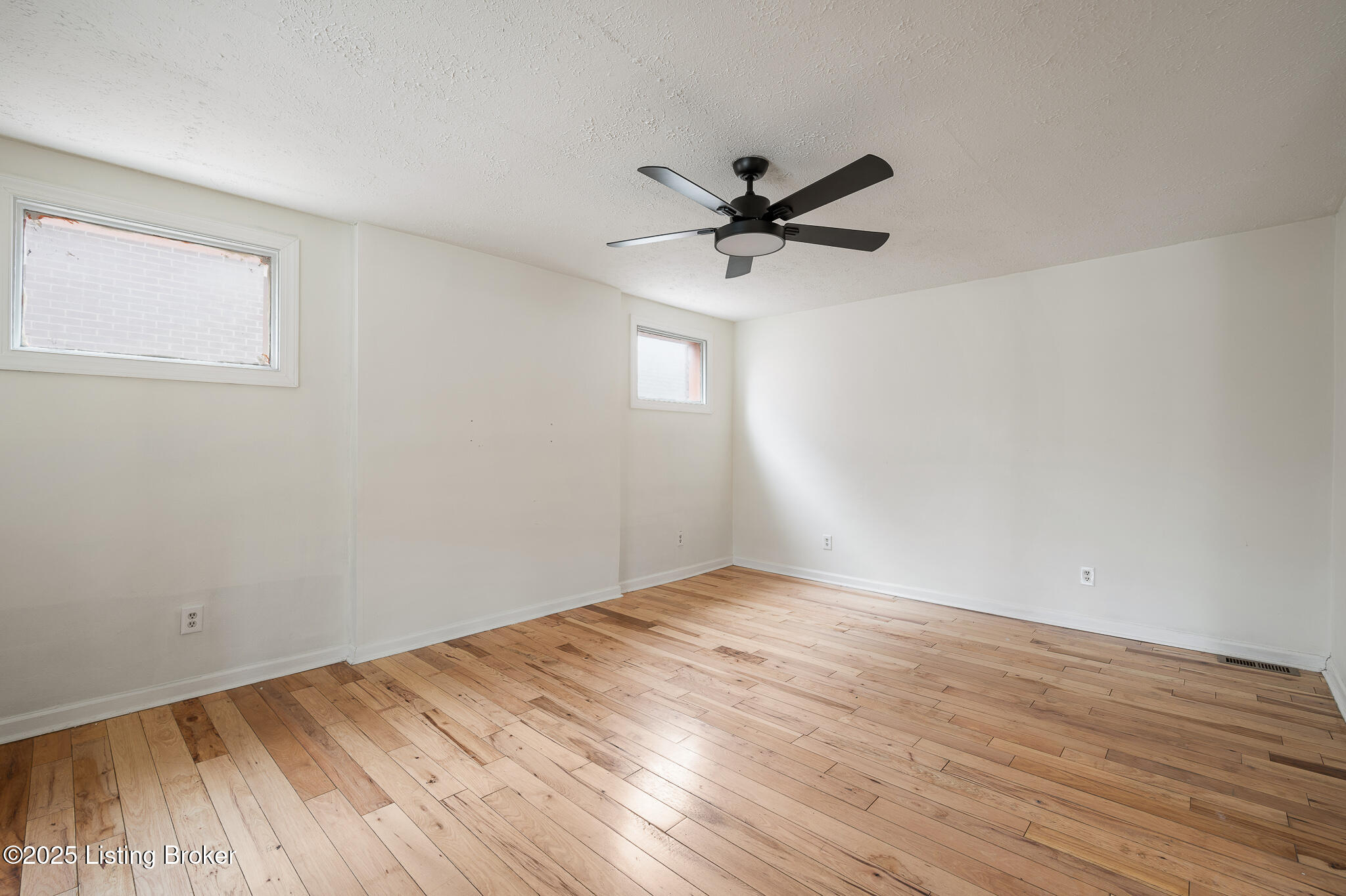 420 E Oak St, Louisville, Kentucky image 9