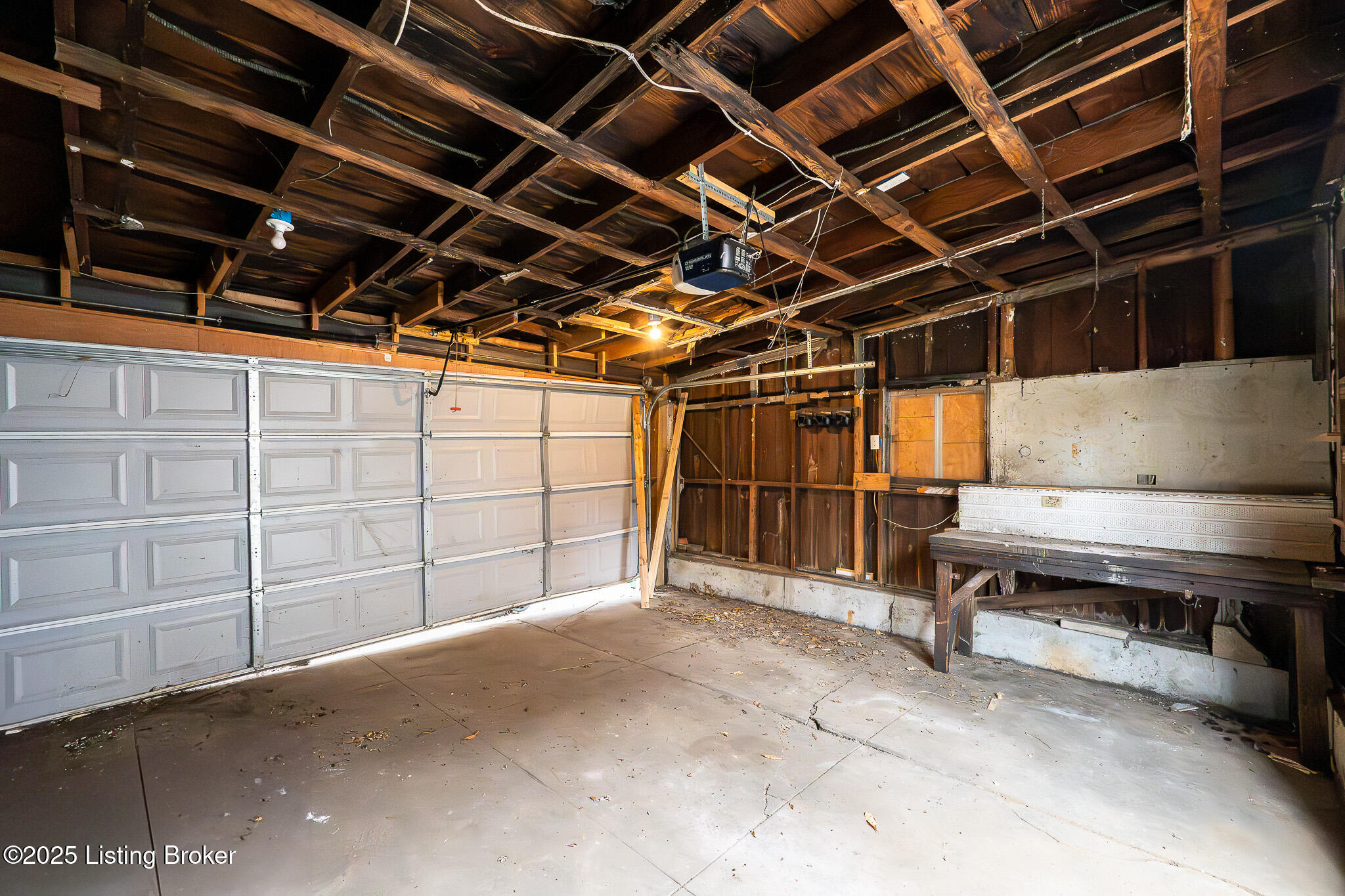 420 E Oak St, Louisville, Kentucky image 35