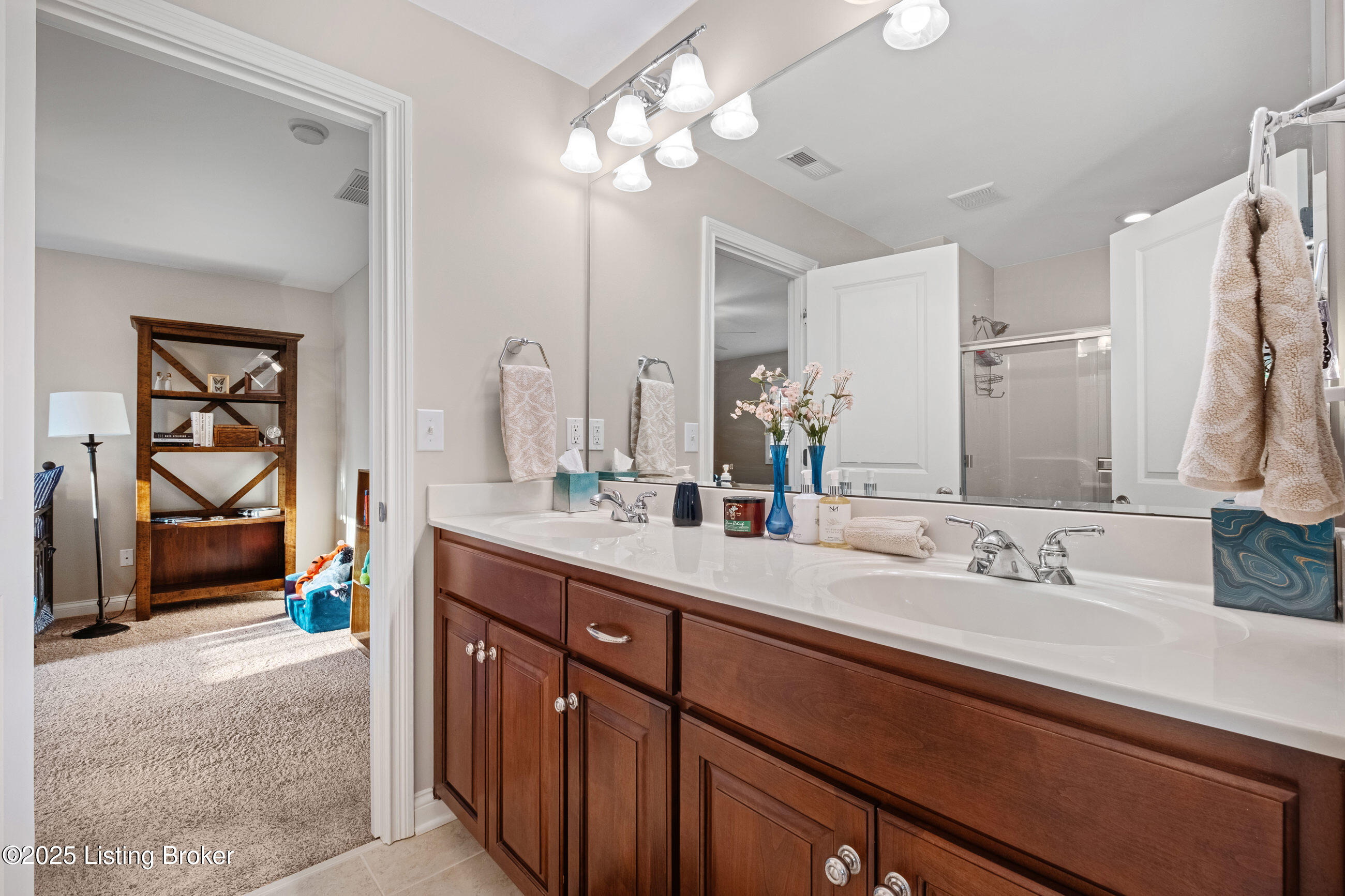 137 Treslyn Way, Louisville, Kentucky image 24