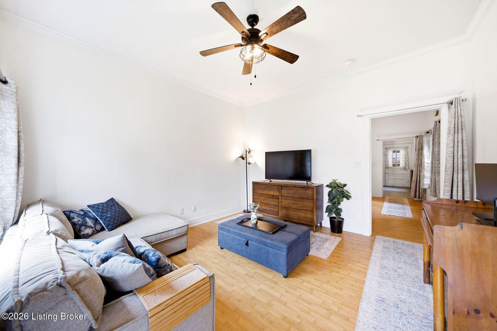 Photo of 703 W Evelyn Ave, Louisville, KY 40215 (MLS # 1725438)