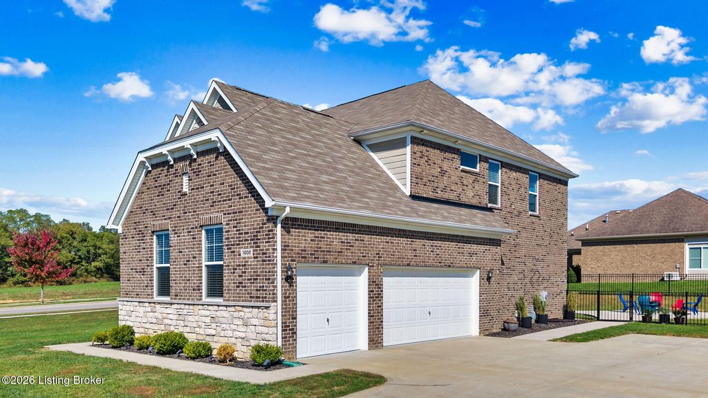 Photo of 1000 Buckthorn Trace, La Grange, KY 40031 (MLS # 1714029)