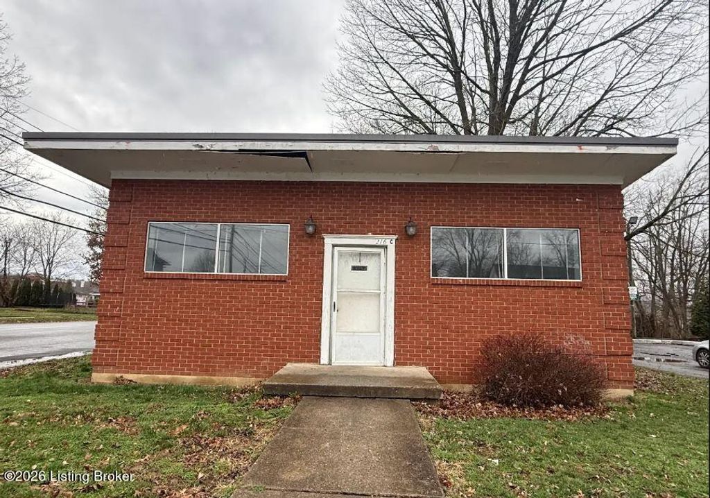 Photo of 216 5th St, Carrollton, KY 41008 (MLS # 1711406)