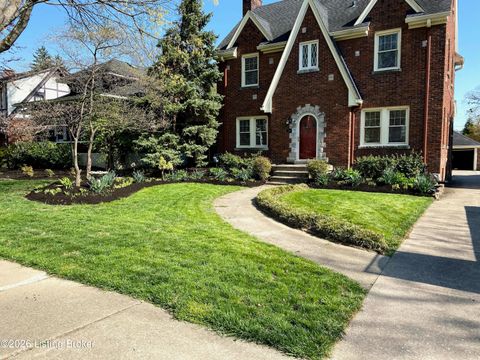 Homes For Sale - 2112 Strathmoor Blvd<br/> Louisville, KY 40205