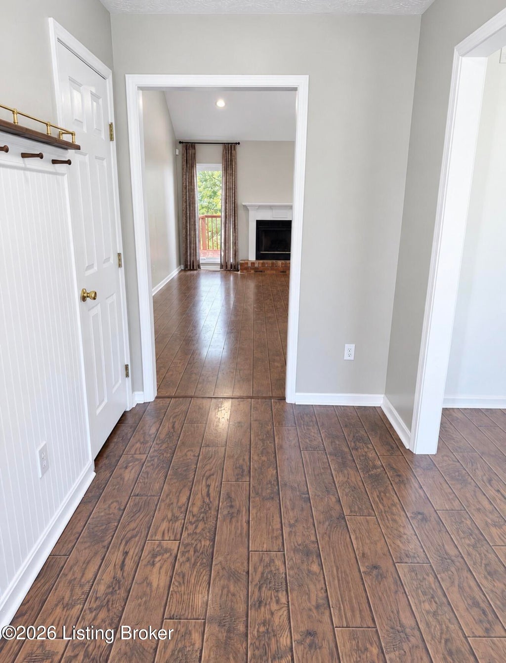 Photo of 11430 Whitney Hill Rd, Jeffersontown, KY 40299 (MLS # 1731354)