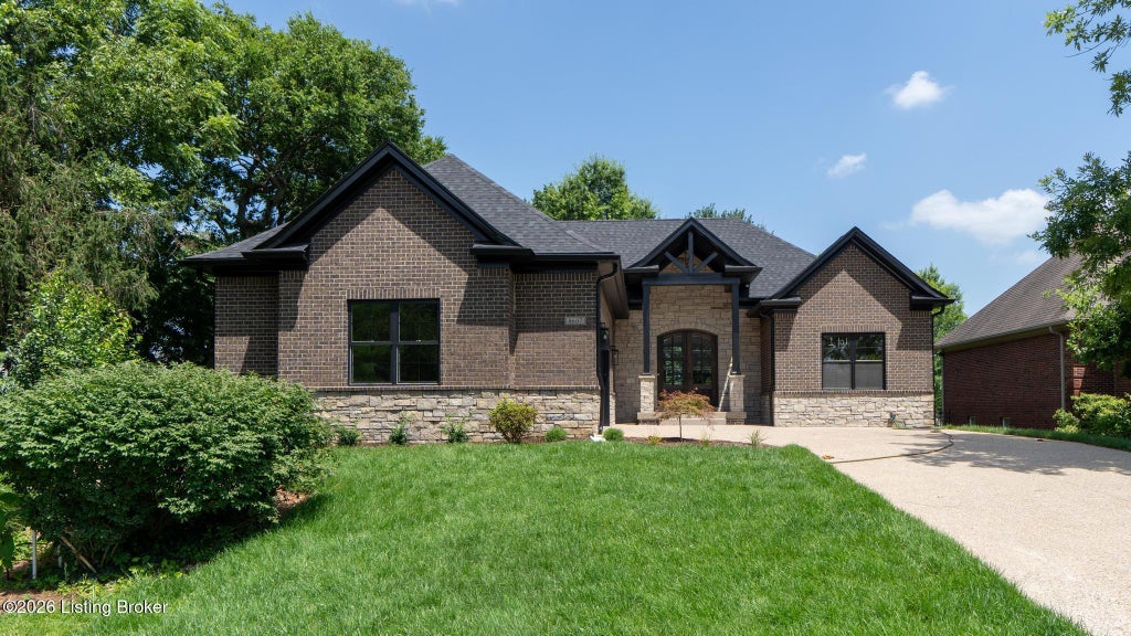 Photo of 8607 Glenhope Dr, Louisville, KY 40291 (MLS # 1728235)