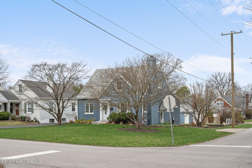 Photo of 959 Thruston Dr, Louisville, KY 40217 (MLS # 1711208)