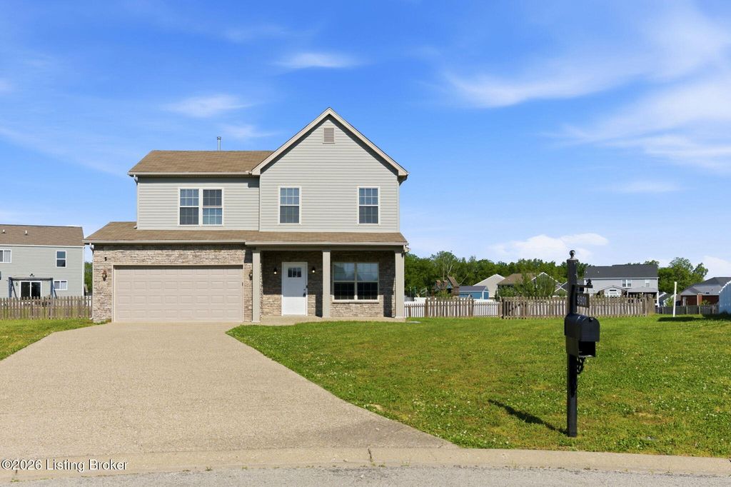 Photo of 9901 Amarillo Ct, Louisville, KY 40291 (MLS # 1715477)