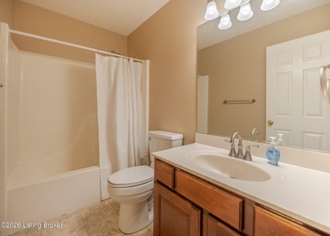 Tiny photo for 8706 Brittany Dr, Louisville, KY 40220 (MLS # 1729749)